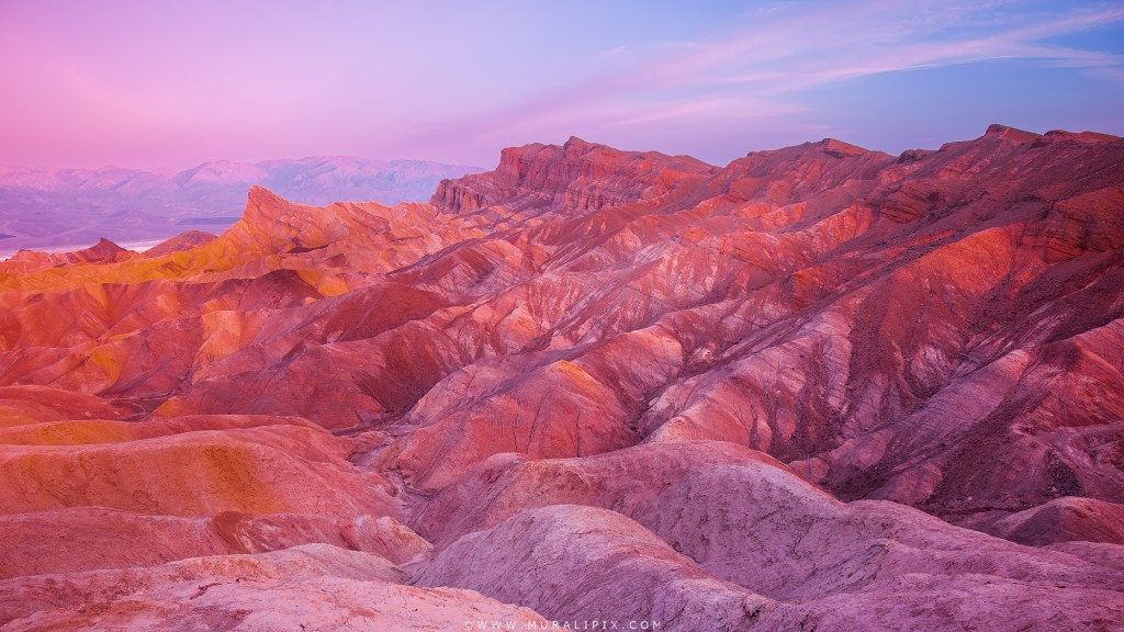 Manly Beacon @ Zabriskie Point a few minutes before sunrise