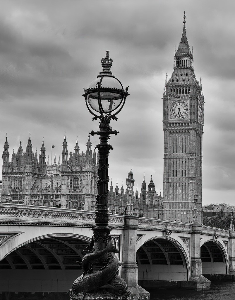 Westminster Bridge, Big Ben & The Houses of Parliament in black & white
