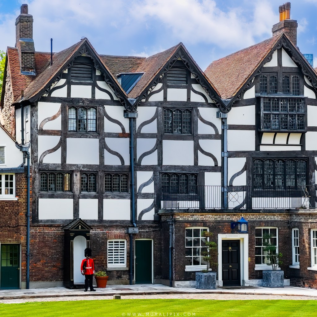 Tuder style Queen's house inside Tower of London